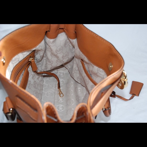 Michael Kors Bag - Picture 9 of 9